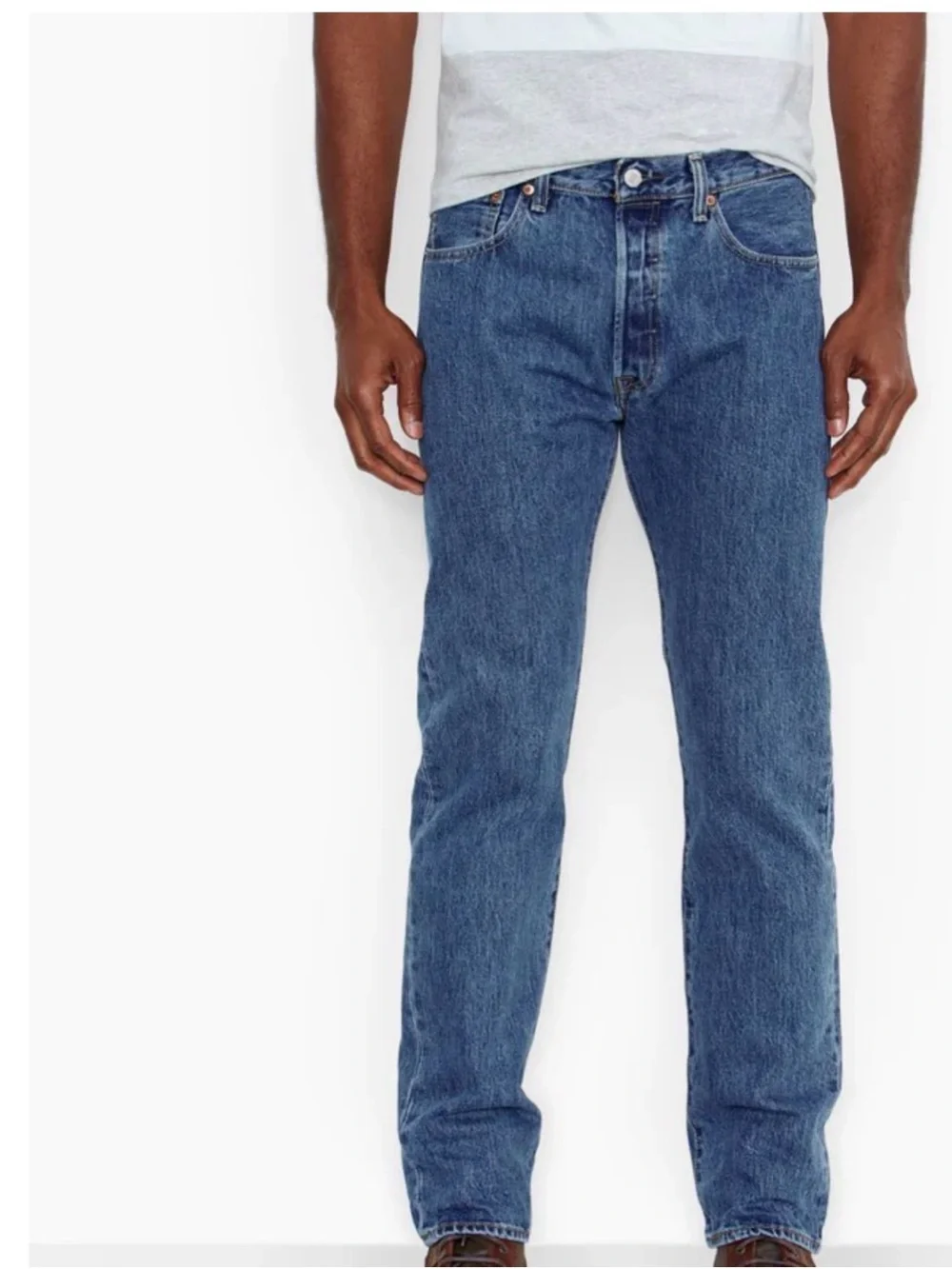 Levis straight leg